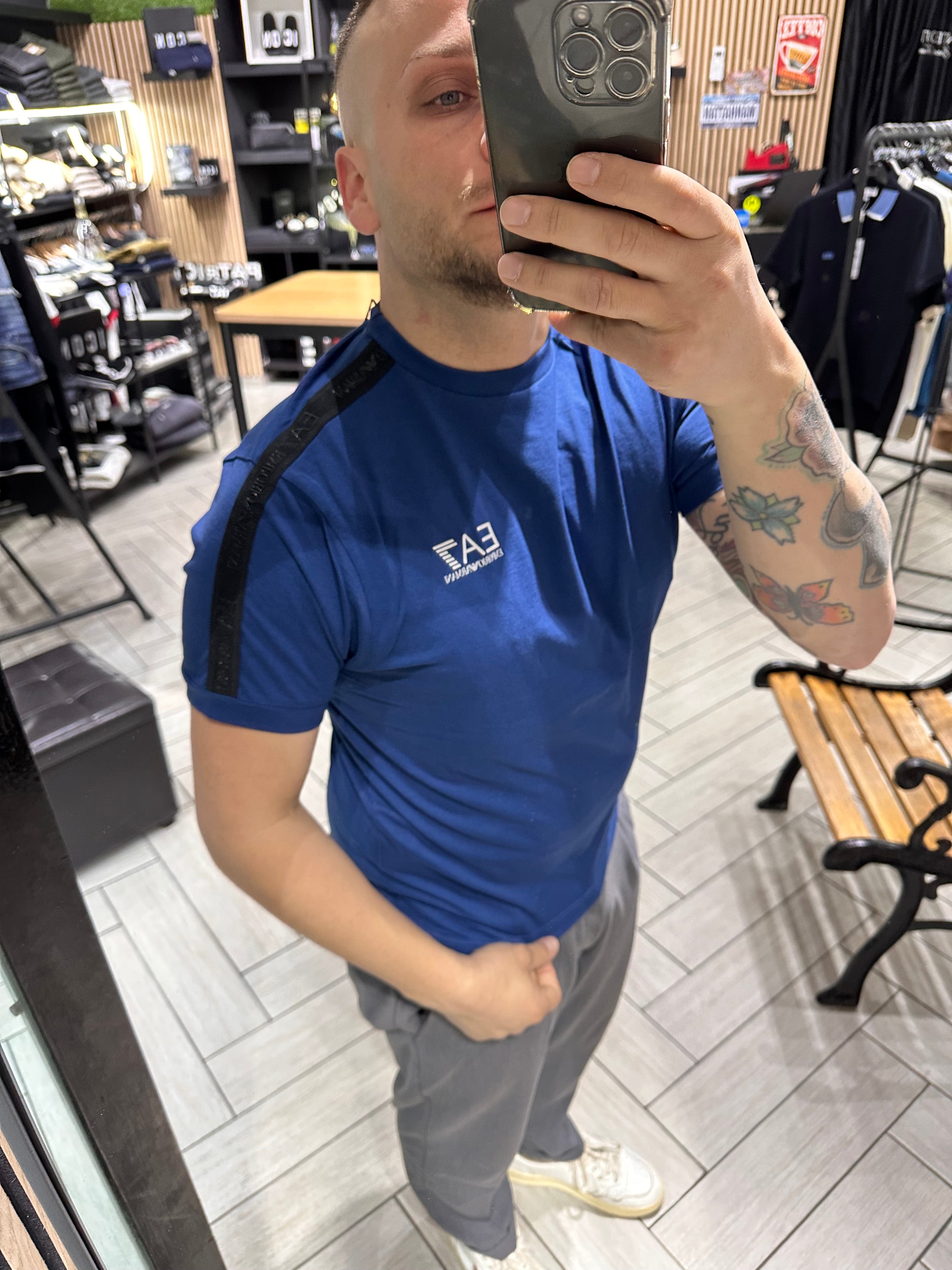 T-shirt EA7