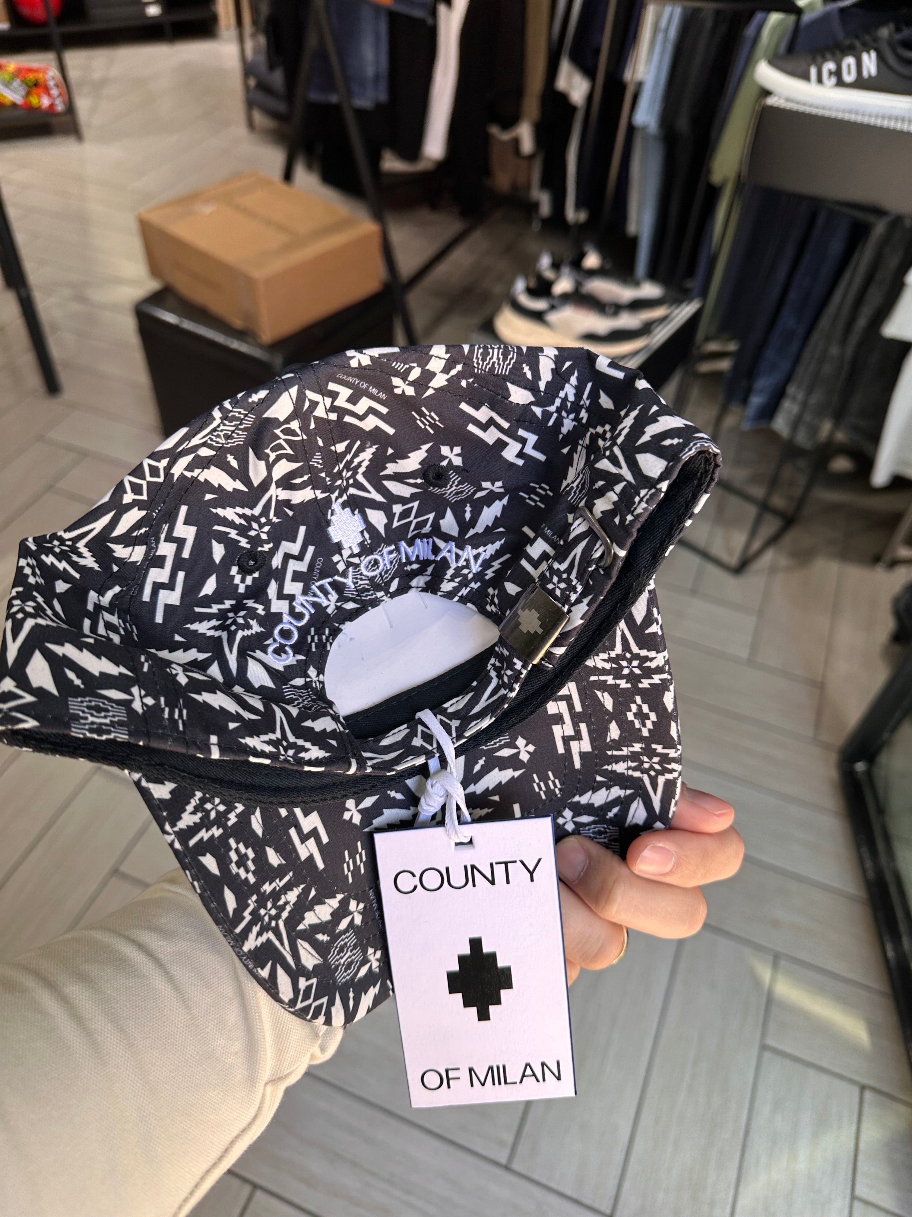 Cappello Burlon