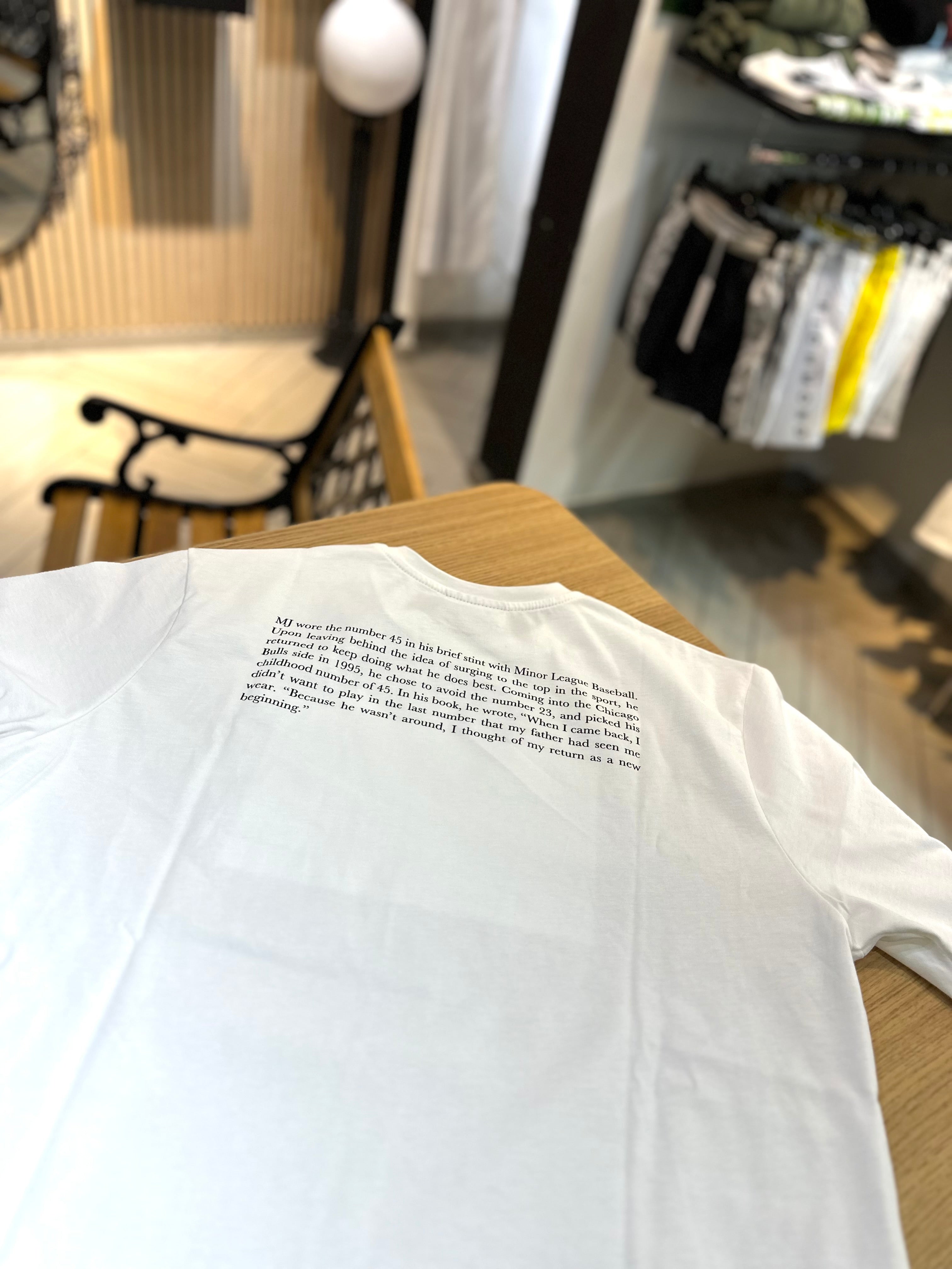 T-shirt Throwback