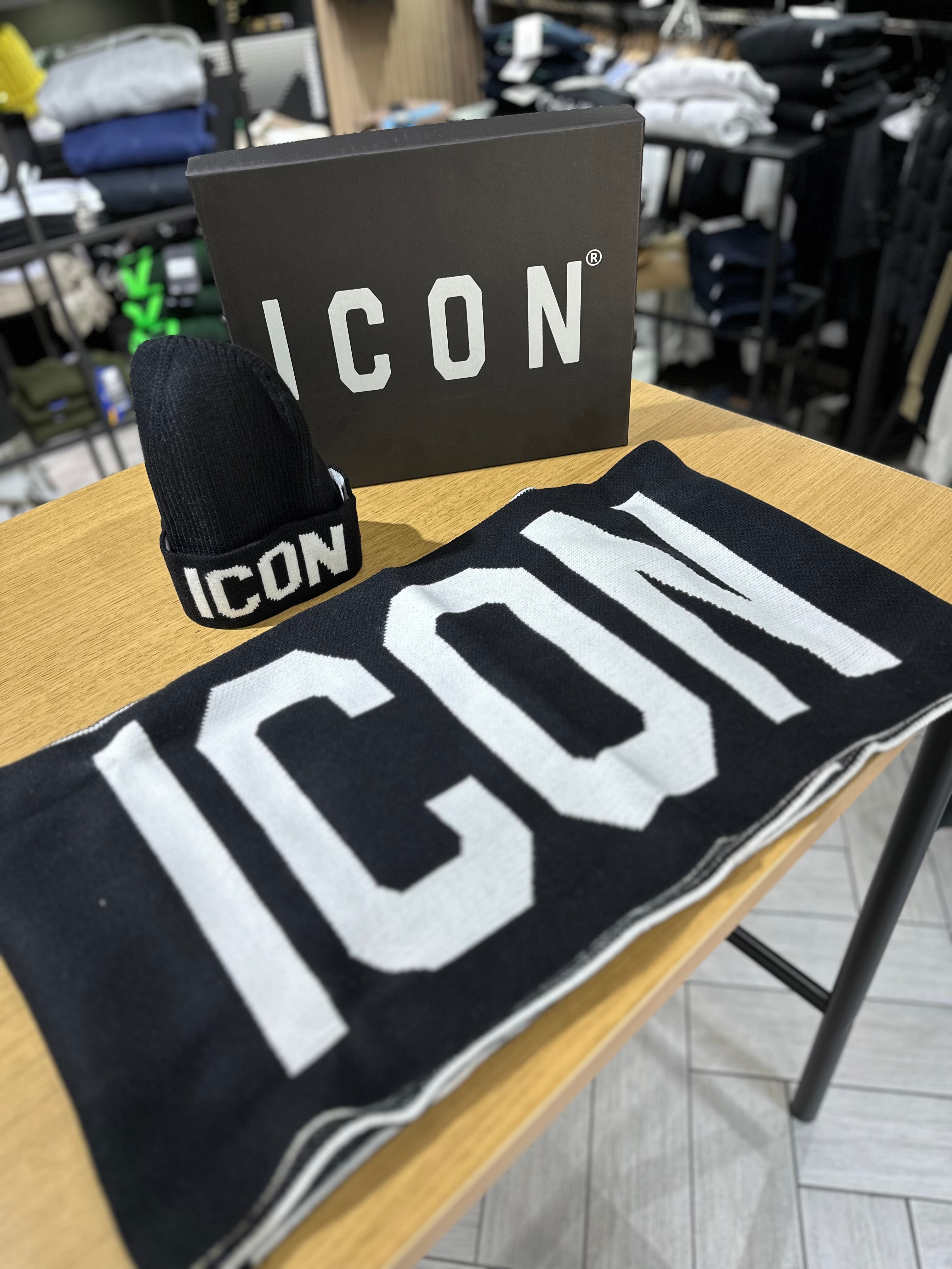 ICON Sciarpa e Cappello