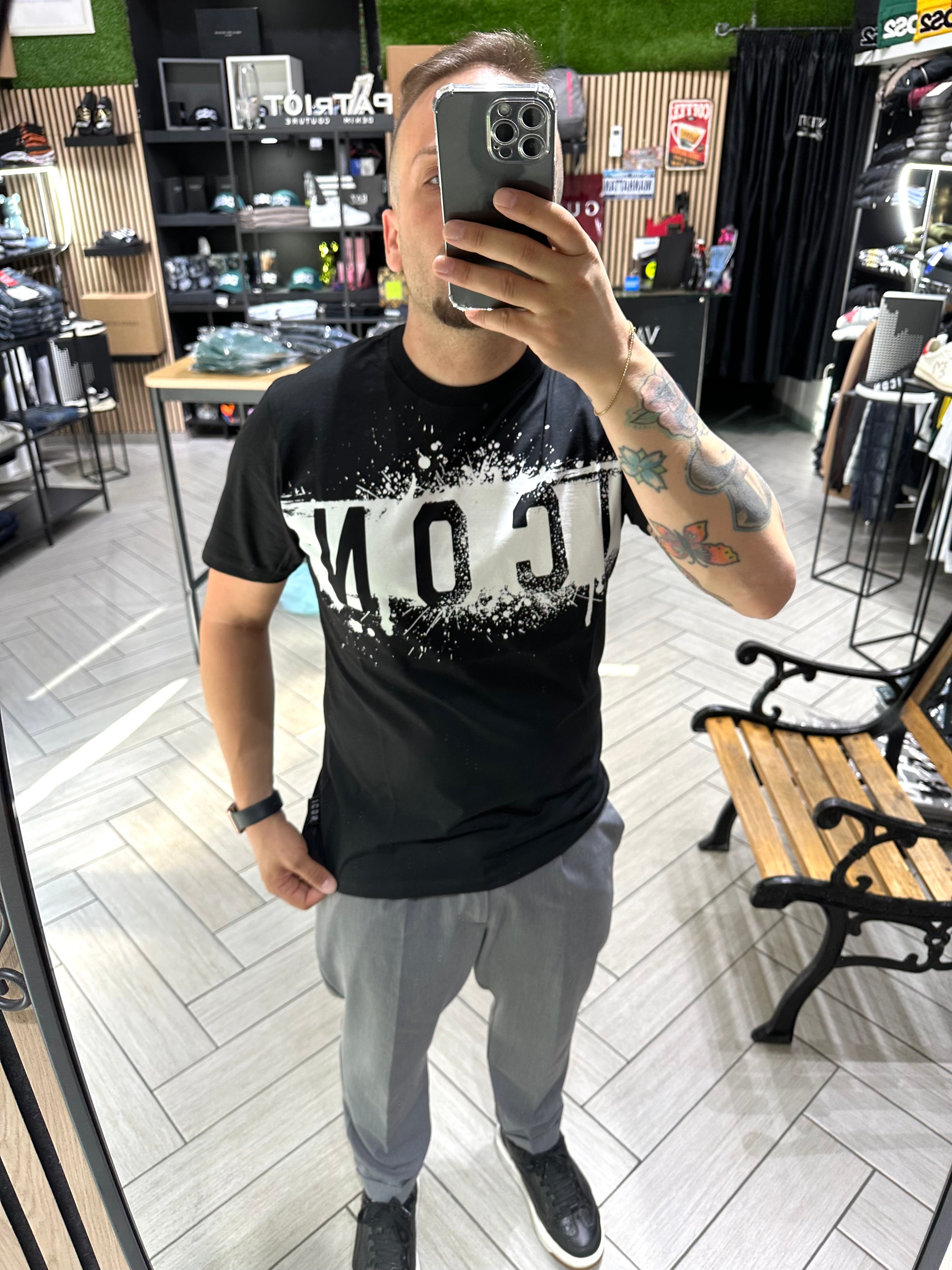 T-Shirt ICON
