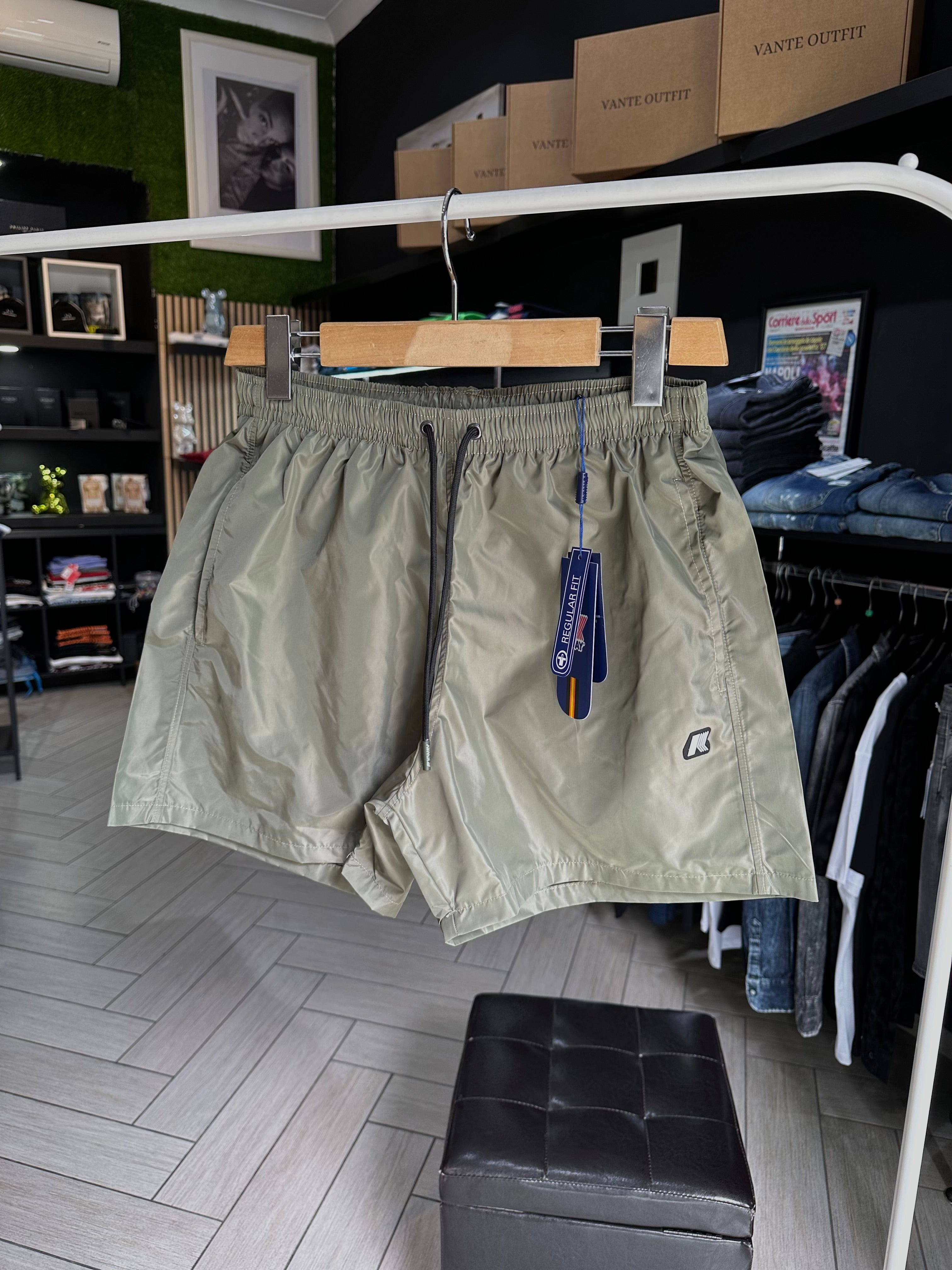 Costume Kway Verde