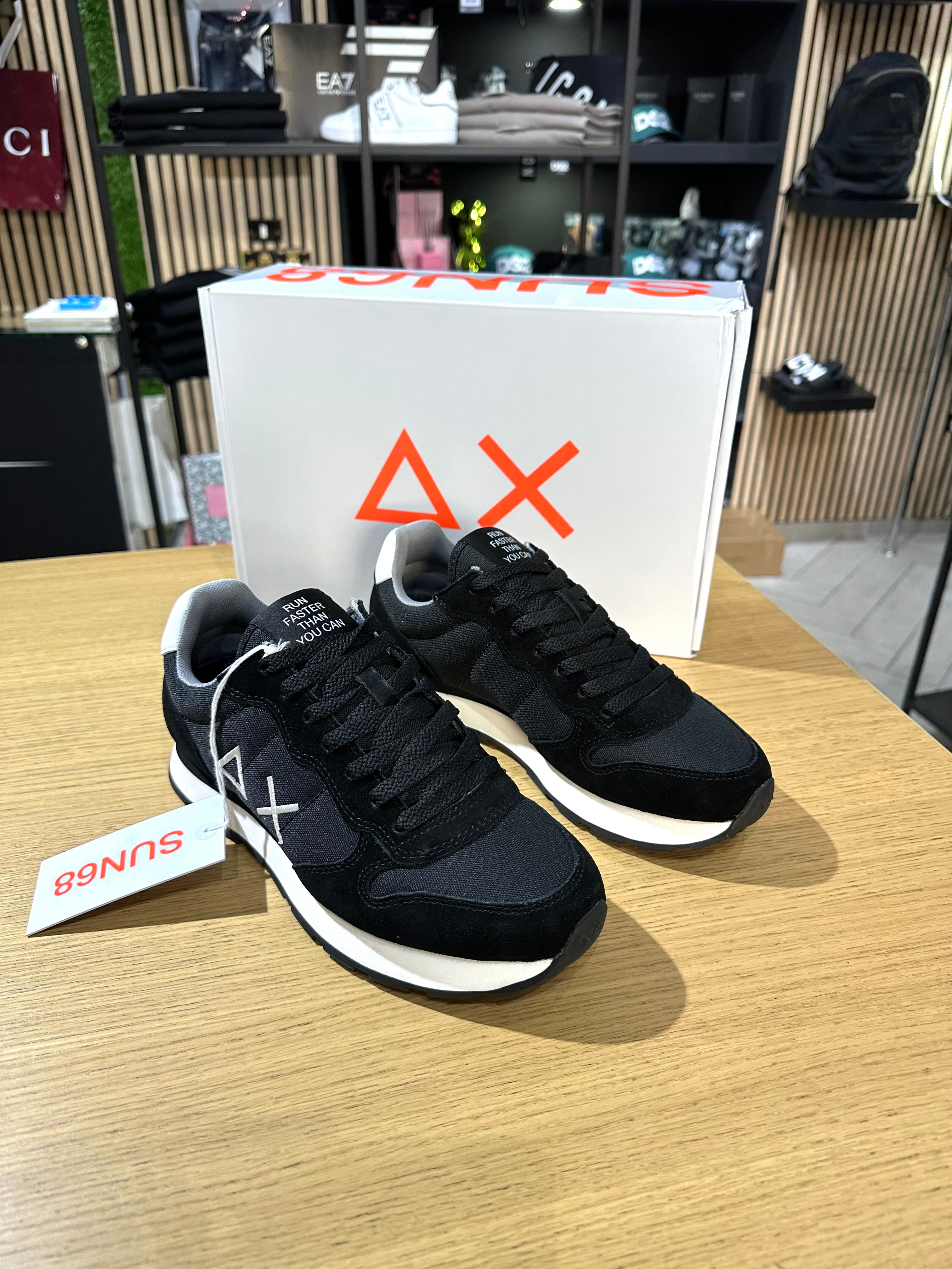 Sneakers SUN68 nera