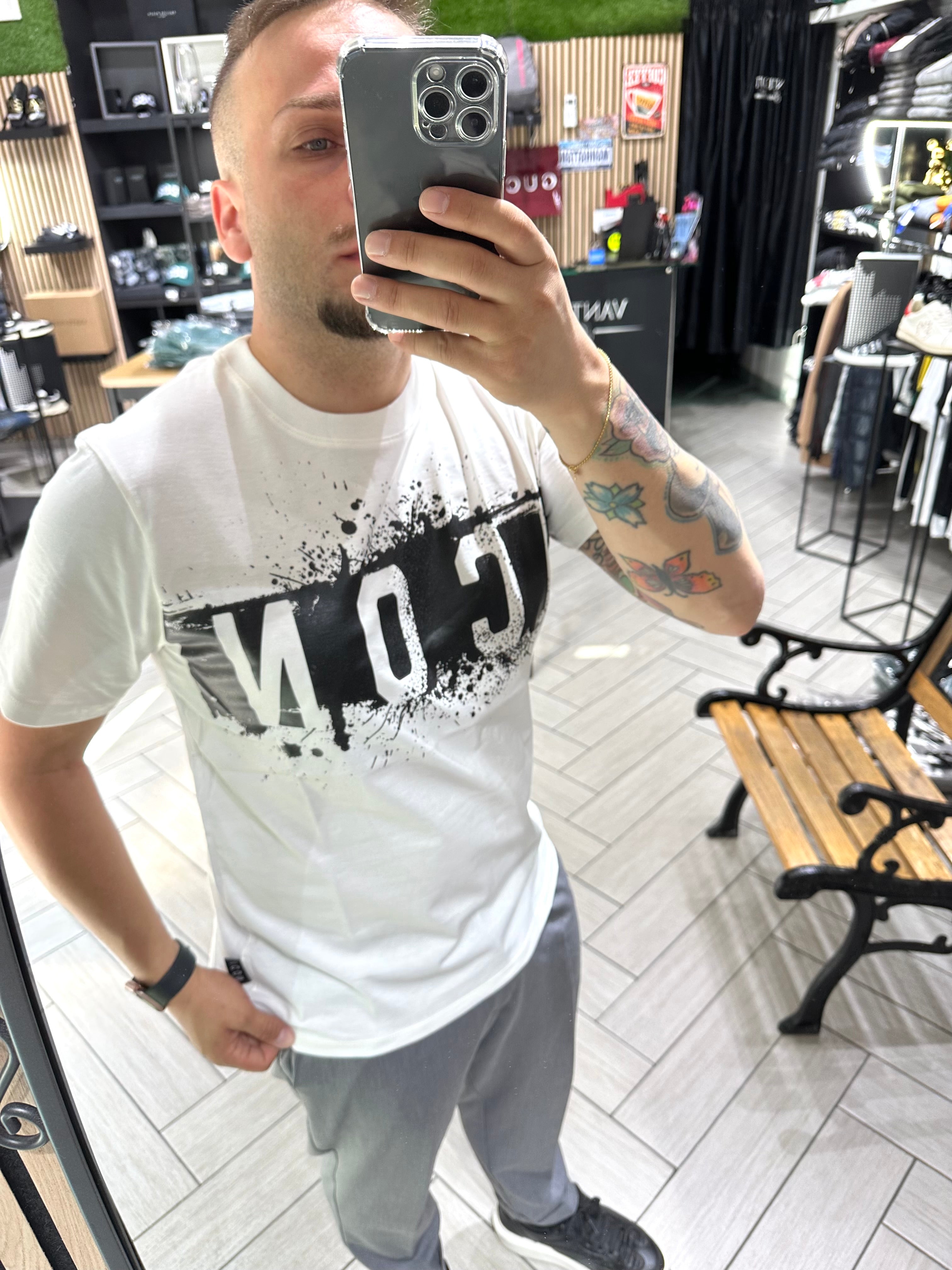 T-Shirt ICON