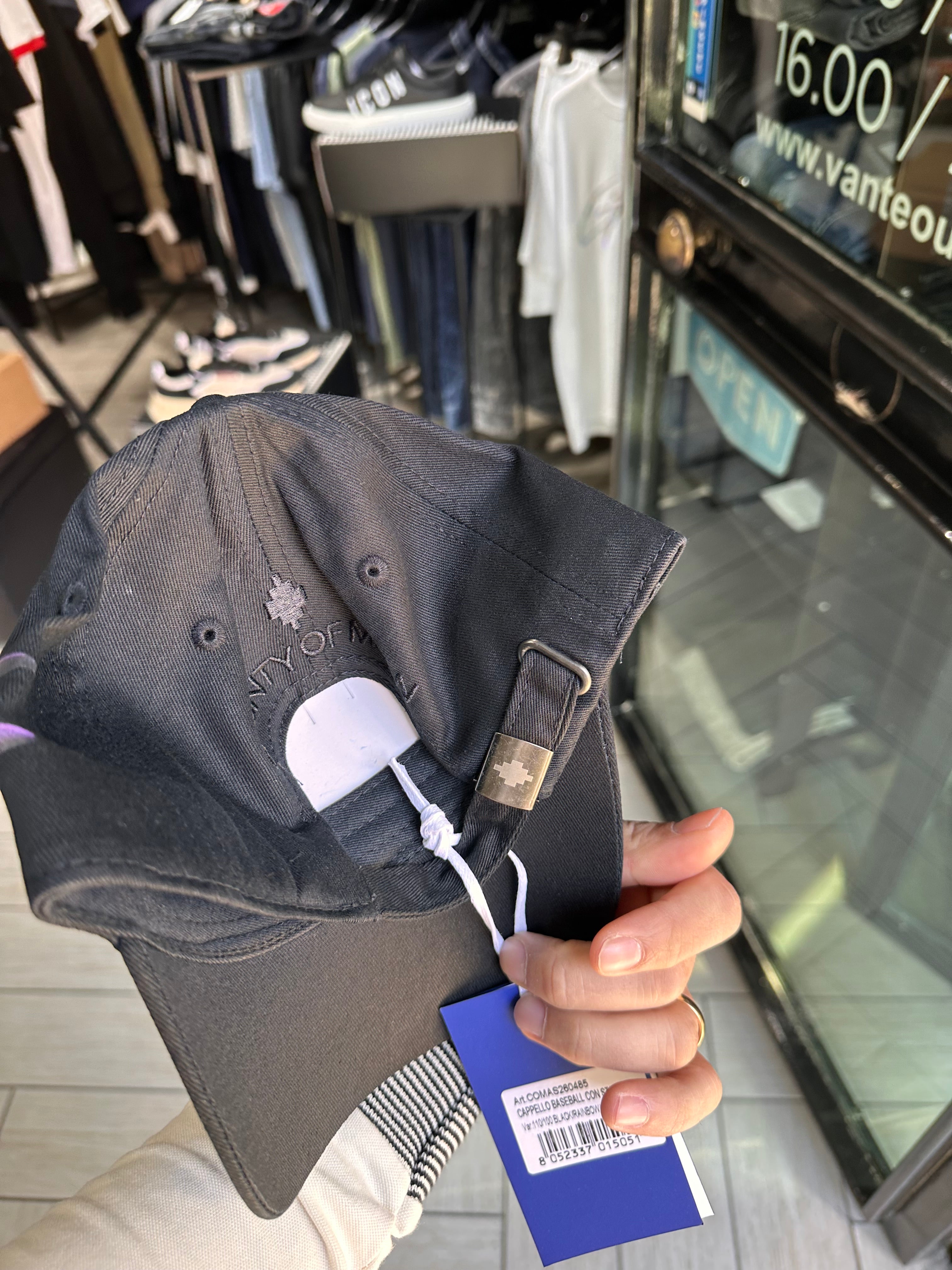Cappello Burlon