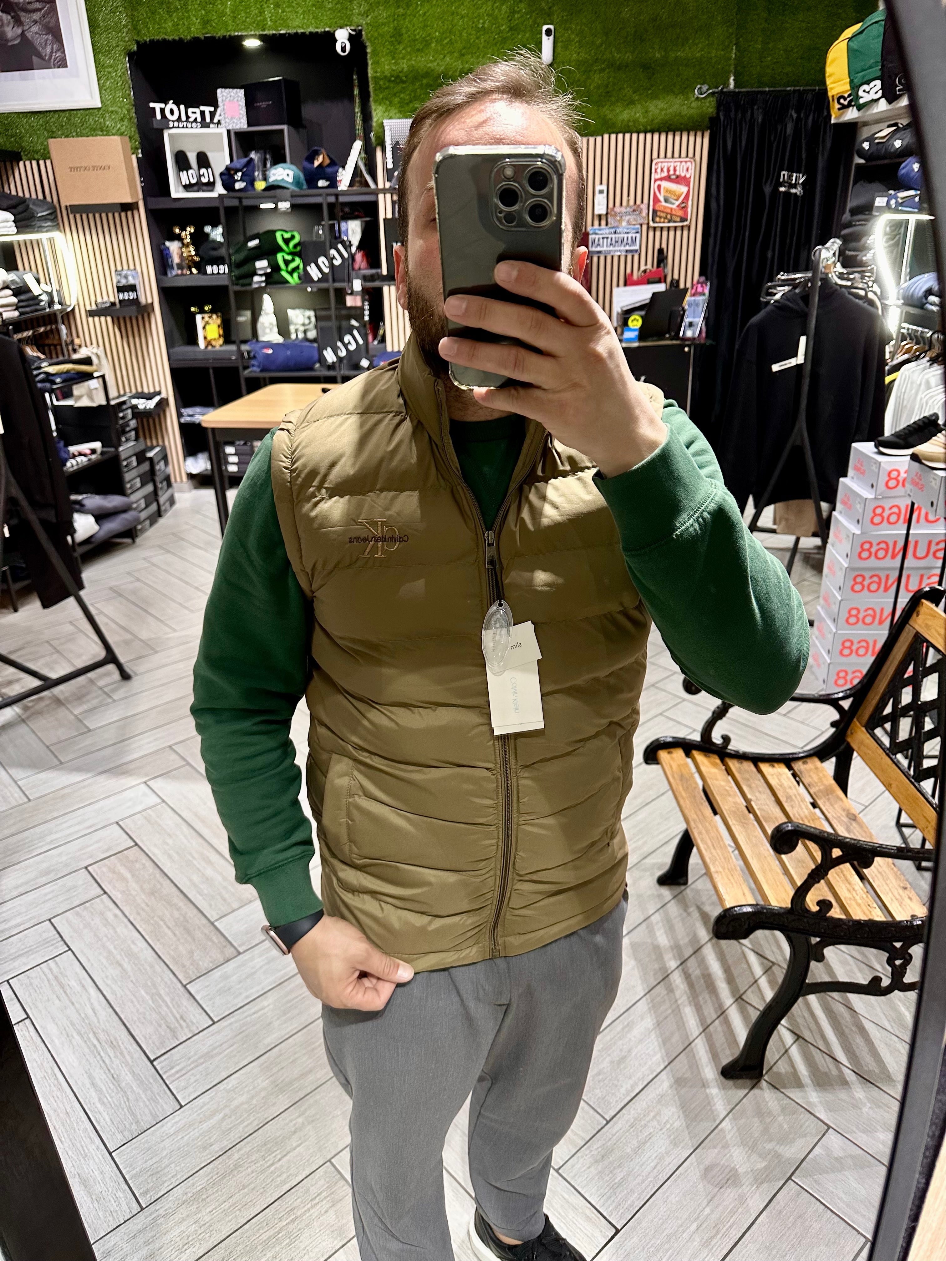 Smanicato Calvin Klein