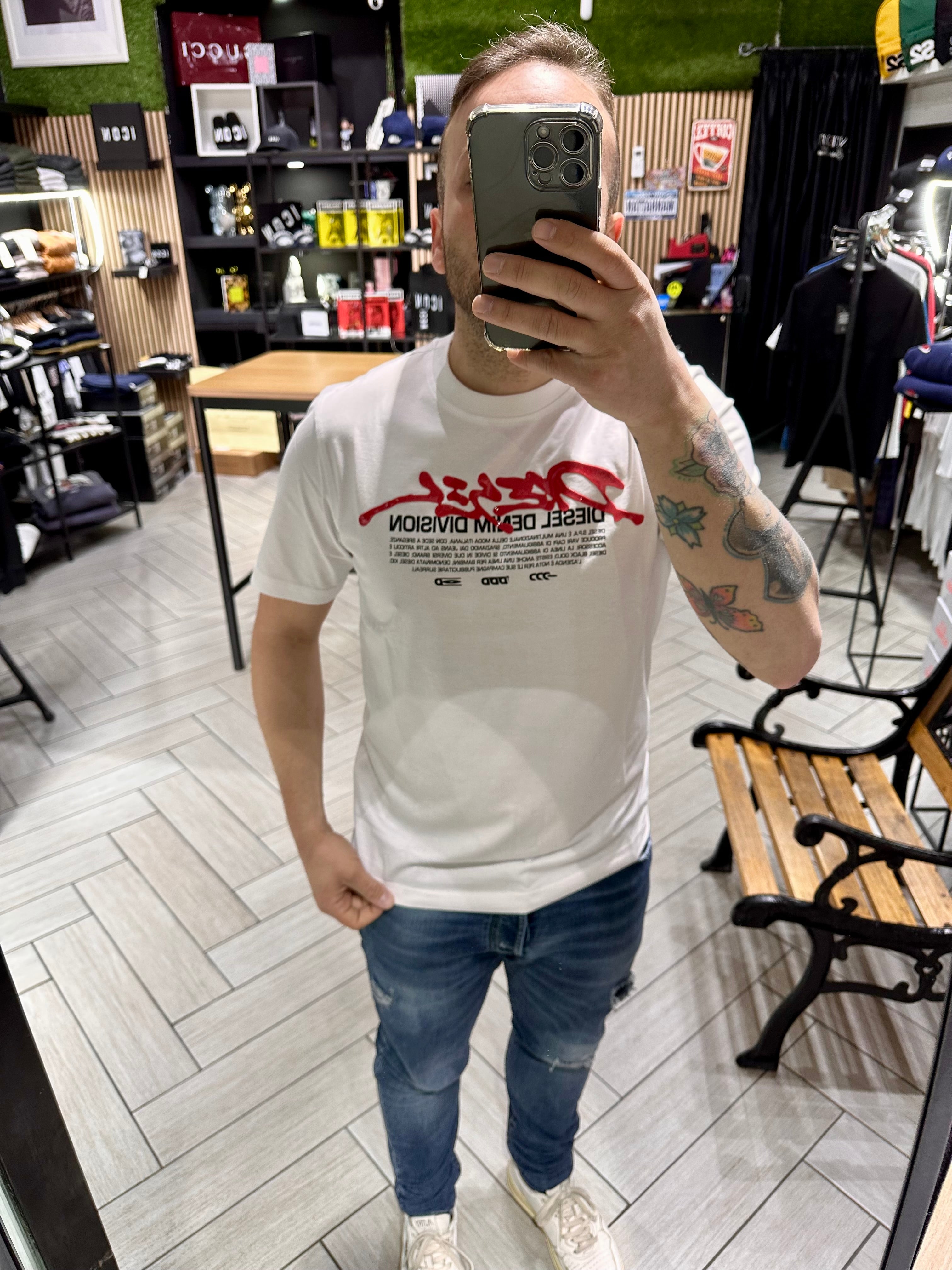 T-shirt Diesel