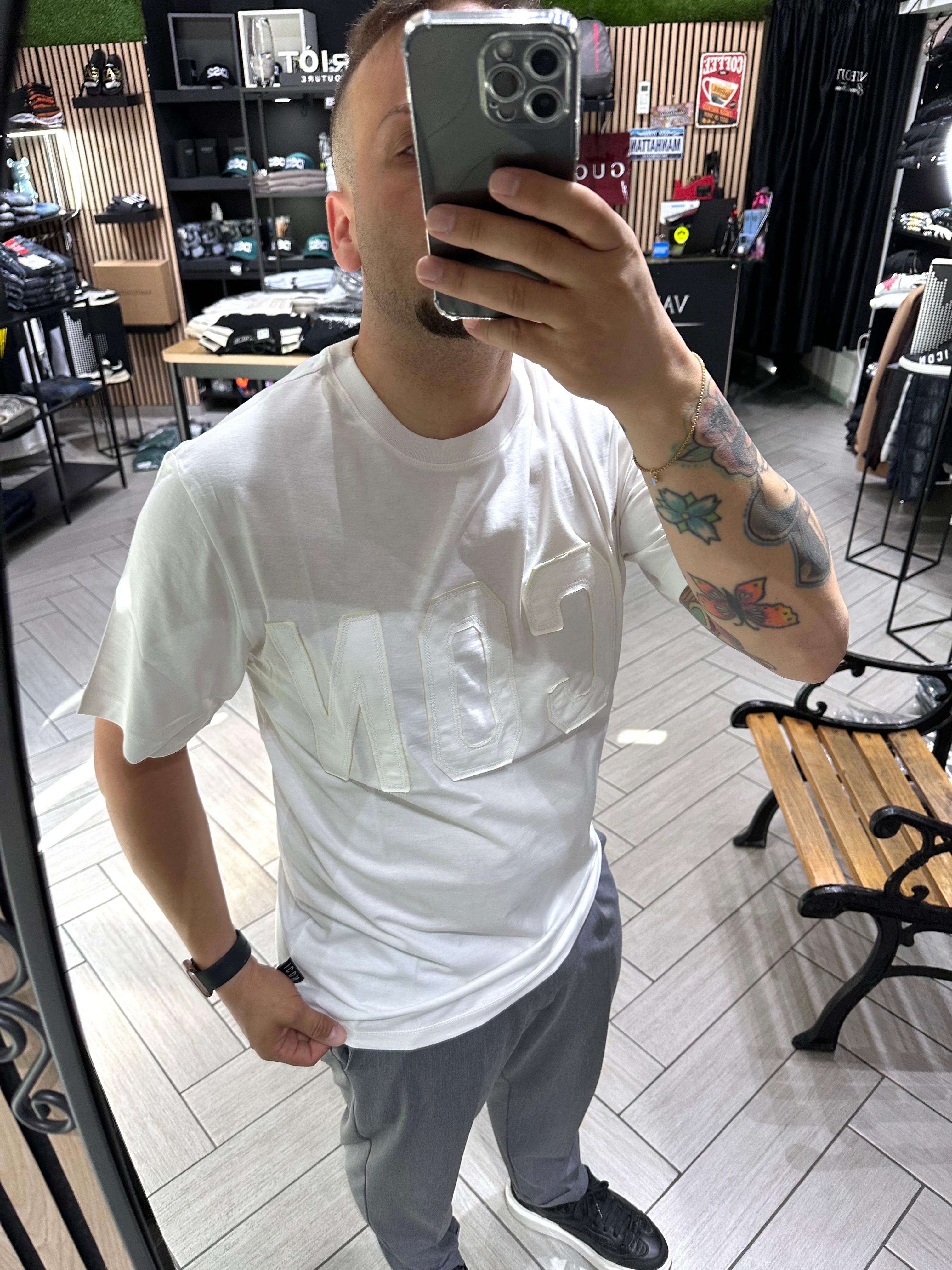 T-Shirt ICON