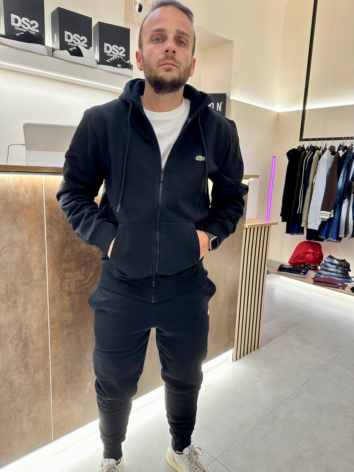 Tuta Lacoste con zip